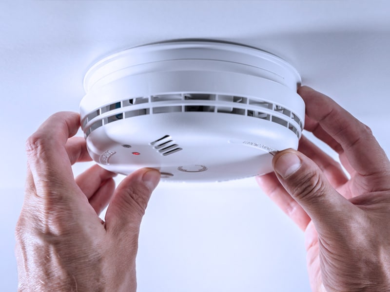Smoke and carbon monoxide detector installation in Murrieta CA